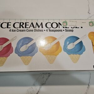 Vintage Ice Cream Cone Dish Set with Spoons (NEW)